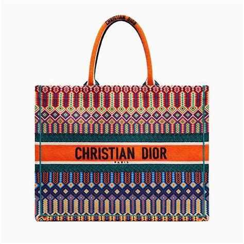 dior book tote bag in multi coloured embroidered canvas|shopper bag dior.